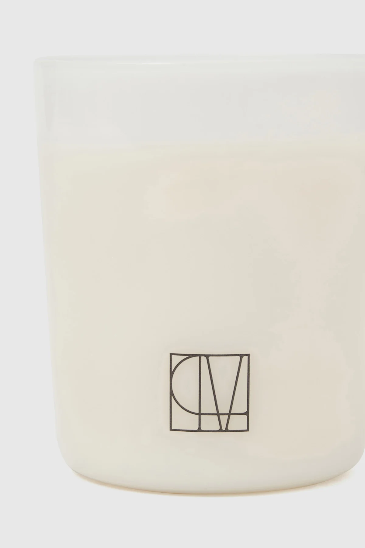 Camilla And Marc Candle Large - Image 3