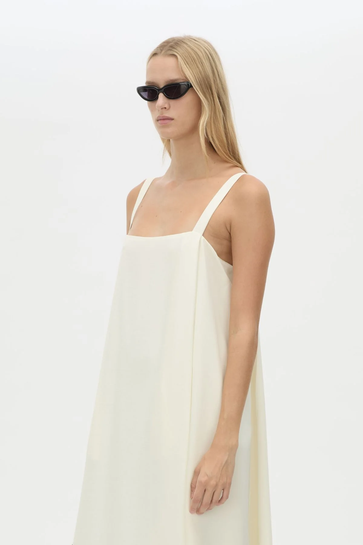 Tove Maxi Dress - Image 2