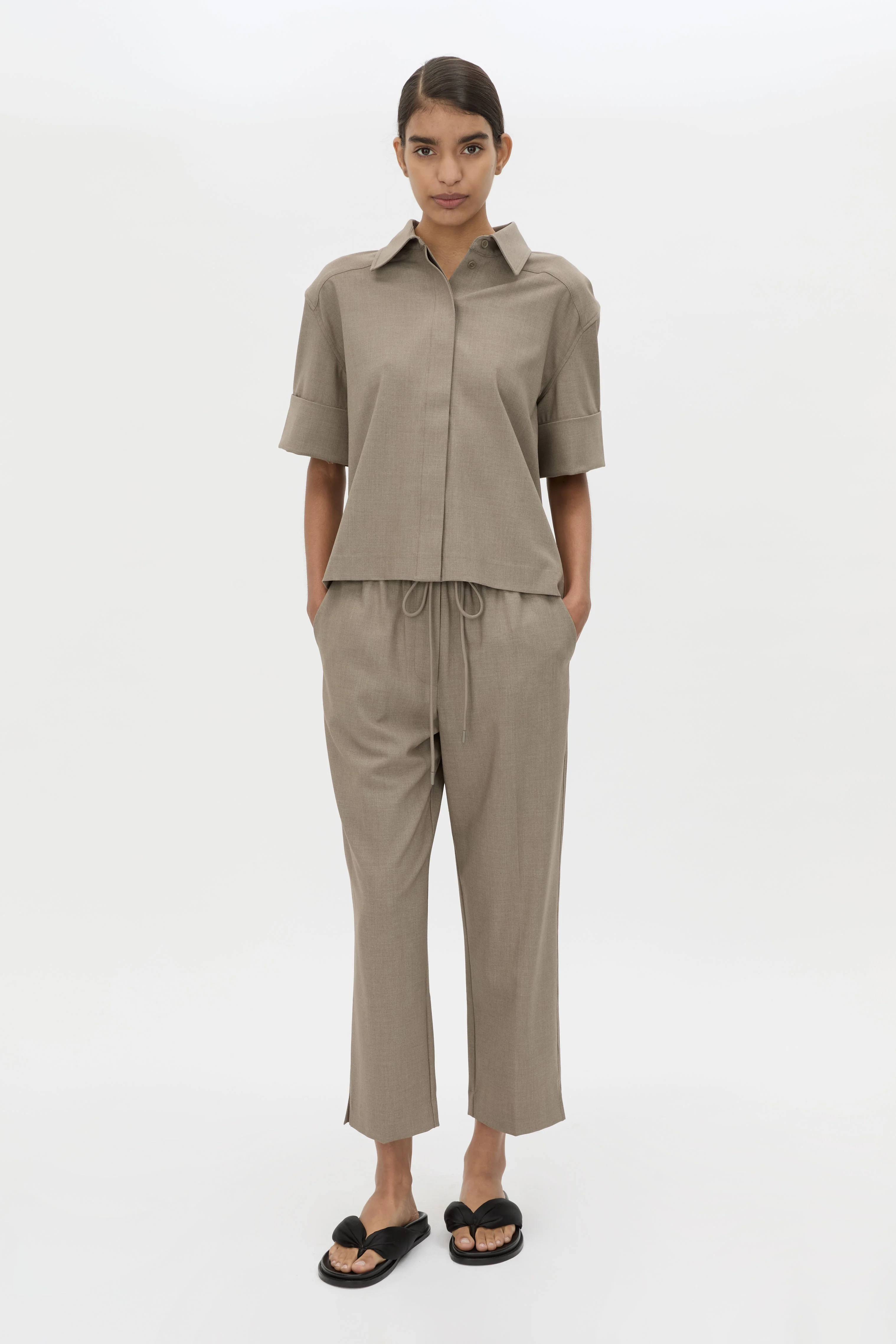Vector Crop Pant 2.0 - Image 3